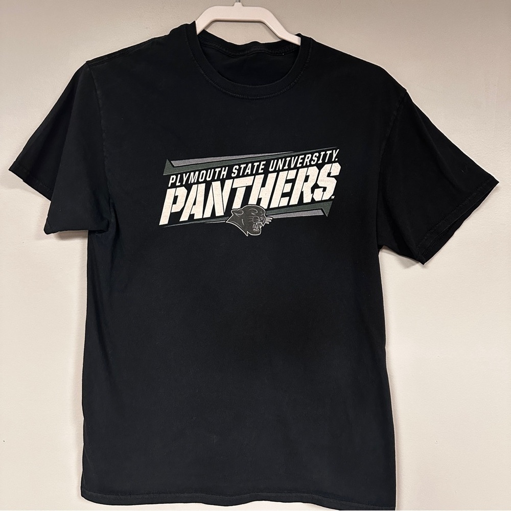 Plymouth State University Panthers Men's Men's T-Shirt, M